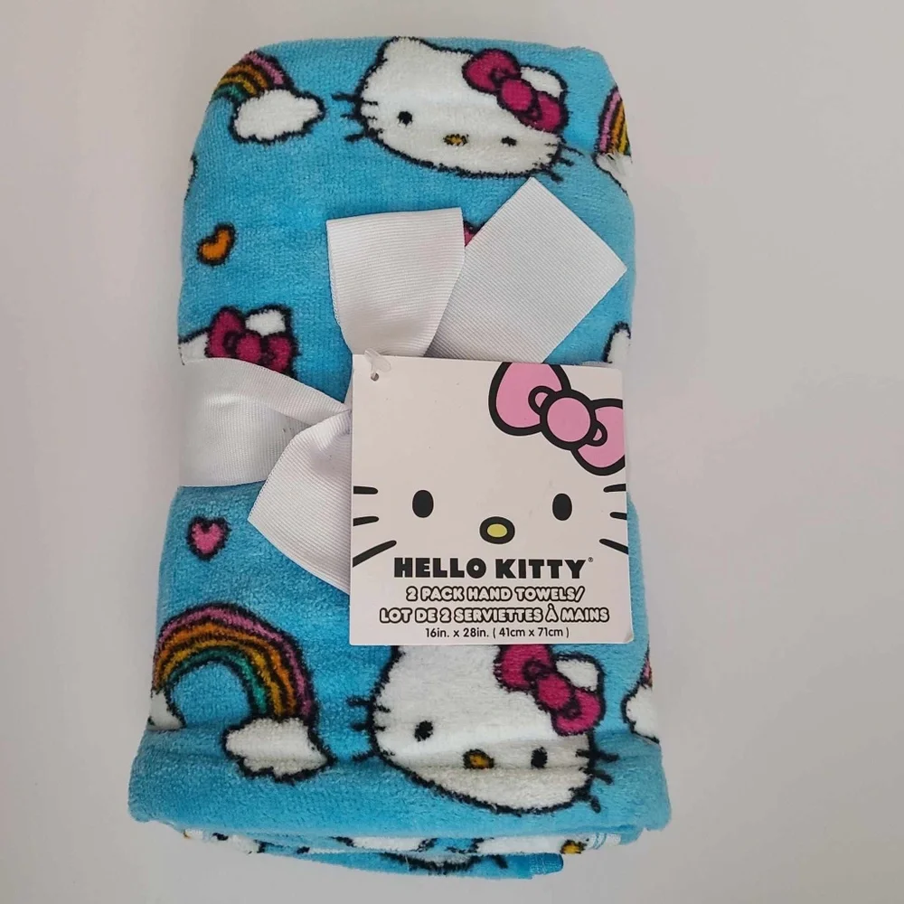Sanrio Hello Kitty pattern set of 2 hand towels 100% Cotton NWT